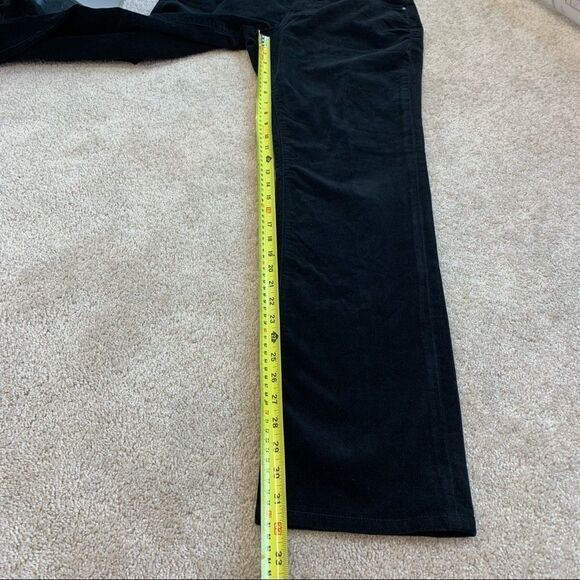 JAG New with tag Black velvet mid rise straight leg pants size 10 - Picture 9 of 12